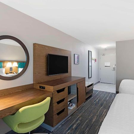 Hampton Inn Fort Collins Esterno foto